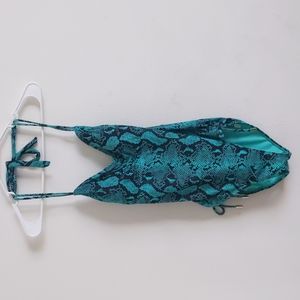 NWT No Boundaries Large Bathingsuit